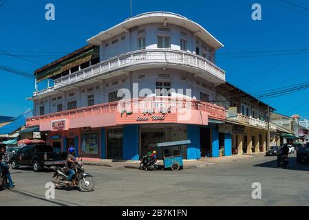 Battambang, Cambodia, Asia: colonial style building in the center of Battambang Stock Photo