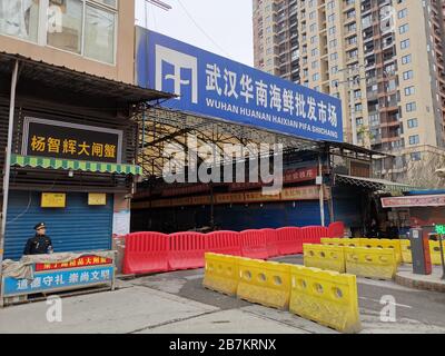 View of the closed Wuhan Huanan Wholesale Seafood Market in Hankou, Wuhan city, central China's Hubei province, 1 January 2020. Stock Photo