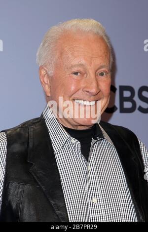 ***FILE PHOTO*** Lyle Waggoner of TV's Carol Burnett Show and  Wonder Woman dies at 84.  LOS ANGELES, CA - OCTOBER 4: Lyle Waggoner at The Carol Burnett 50th Anniversary Special at CBS Television City in Los Angeles, California on October 4, 2017. Credit: Faye Sadou/MediaPunch Stock Photo