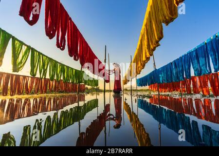 silk dye, colourful lotus fabric made from lotus fibers, inle lake, Myanmar Stock Photo