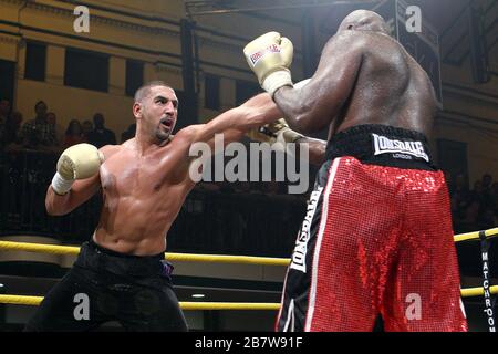 Matt Skelton (red shorts) defeats Kevin McBride - SF1 - Prizefighter ...