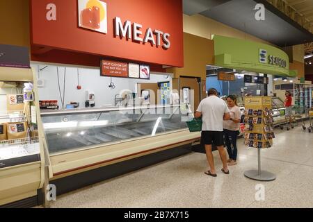 https://l450v.alamy.com/450v/2b7x715/orlando-flusa-31420-empty-meat-display-shelves-at-a-publix-grocery-store-due-to-the-people-panicking-and-hoarding-paper-and-food-products-2b7x715.jpg