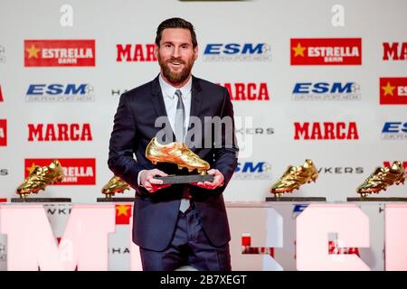 Messi golden hotsell boot 2018