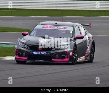 Cars 2 hi-res stock photography and images - Alamy