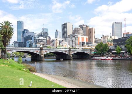 City view across Yarra River from Alexandra Gardens, Melbourne, Victoria, Australia Stock Photo