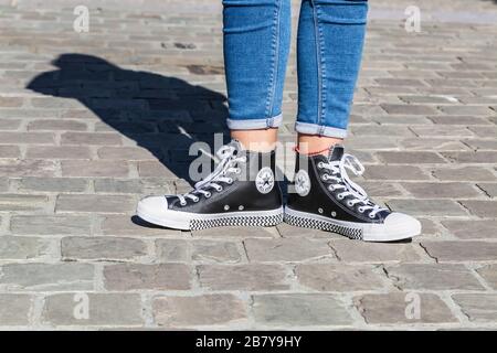 Converse jeans 2019 best sale