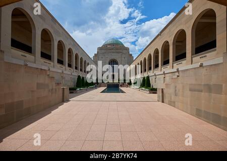 The view of the main Art Deco courtyard and reflecting pool. At the War Memorial Museum in Canberra, NSW, Australia. Stock Photo