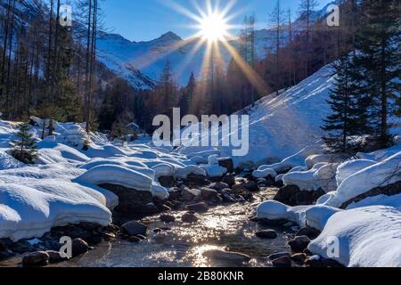 Winter panorama of Val Quarazza, Monte Rosa  (Italy) Stock Photo