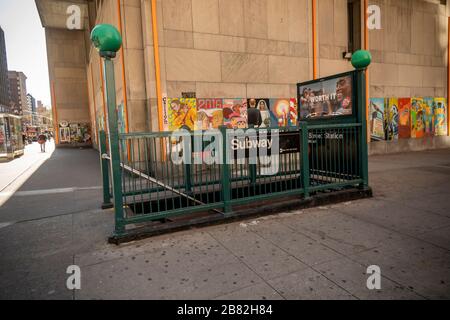West 28th St IRT station in Chelsea in New York on Sunday, March 15, 2020. (© Richard B. Levine) Stock Photo