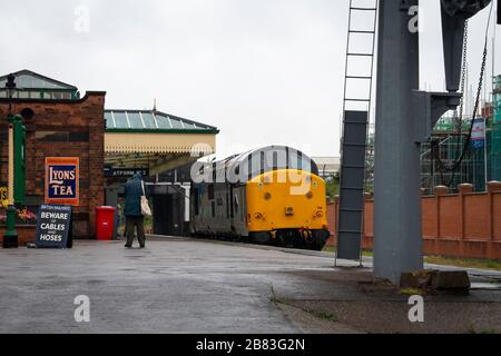 Class 37, Diesel engine number 37714, built in 1961, on Great Central Railway, Loughborough station, Leicestershire, England, Stock Photo