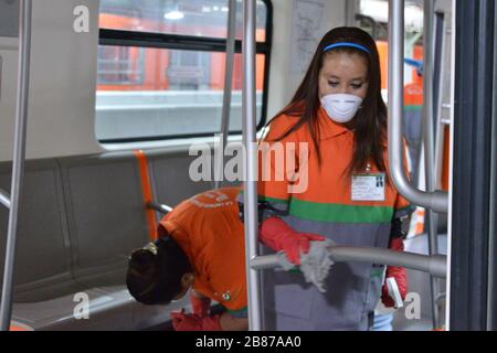 Mexico City, Mexico. 19th Mar, 2020. Passengers are seen wearing mask at Mexico's International Airport as a prevention measure against COVID-19 to prevent contagion in Mexico City, Mexico. (Photo by Carlos Tischler/Eyepix Group/Pacific Press/Sipa USA) Credit: Sipa USA/Alamy Live News Stock Photo