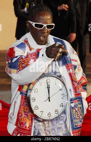 Flavor Flav at the 34th Annual American Music Awards held at the Shrine Auditorium in Los Angeles, CA. The event took place on Tuesday, November 21, 2006.  Photo by: SBM / PictureLux - File Reference # 33984-9586SBMPLX
