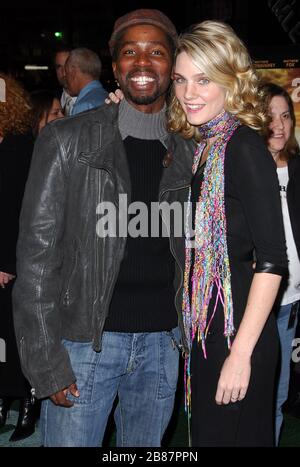Harold Perrineau and wife Brittany at the Premiere of 'We Are Marshall' held at the Grauman's Chinese Theatre in Hollywood, CA. The event took place on Thursday, December 14, 2006.  Photo by: SBM / PictureLux - File Reference # 33984-9906SBMPLX Stock Photo