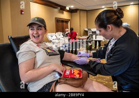 Sacramento, California, USA. 20th Mar, 2020. Emily Kennedy, 17, of Sacramento wanted to donate blood to help coronavirus patients in Sacramento on Friday, March 20, 2020. Credit: Renée C. Byer/ZUMA Wire/Alamy Live News Stock Photo