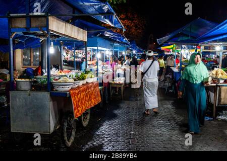 Street Food Stalls At Gianyar Night Market, Bali, Indonesia. Stock Photo