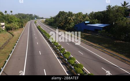 Colombo, Sri Lanka. 21st Mar, 2020. A view of an empty highway is seen after the authorities announced a weekend curfew in a country as a preventive measure against the spread of the COVID-19 novel coronavirus, in Colombo March 21, 2020. Credit: Pradeep Dambarage/ZUMA Wire/Alamy Live News Stock Photo