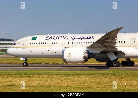 Guangzhou, China – September 24, 2019: Saudia Saudi Arabian Airlines Boeing 787-9 Dreamliner airplane at Guangzhou airport (CAN) in China. Boeing is a Stock Photo