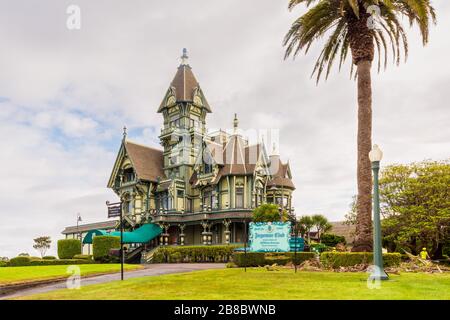 Carson Mansion in Eureka, California, USA, a Victorian style house which was built in 1885. It has been a private club since 1950. Stock Photo