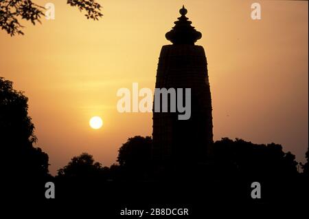 Khajuraho Temple silhouette at sunset, Madhya Pradesh, India Stock Photo