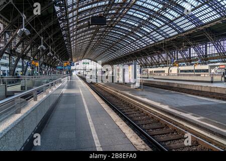 Effects of the coronavirus crisis, empty tracks at the central station, Cologne, Germany, Stock Photo