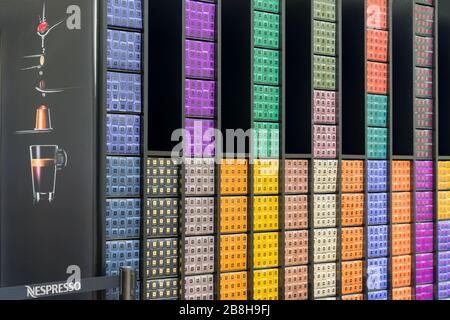 Nespresso wall shop