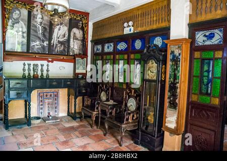 The inside of Mingshi lou in Zili village built by the wealthy Fang family who made money from restaurants in Chicago. Kaiping, Guangdong Province, Ch Stock Photo