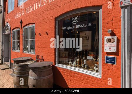 Wine house in Rote Strasse or red Street , city of Flensburg on the Flenburg Fjord, border town to Denmark, Schleswig-Holstein, North Germany, Europe, Stock Photo