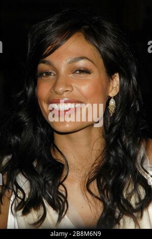 ROSARIO DAWSON ALEXANDER WORLD PREMIERE GRUMANN'S CHINESE THEATRE