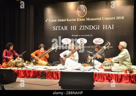 Ostad Rafique Chhote Rahimat Khan, Shafique & Rafique Khan on Sitar, Mayank Bedekar ...