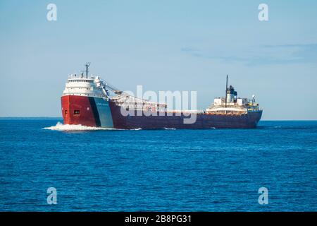 Jphn G Munson Great Lakes Freighter shipping ship http://www.boatnerd ...