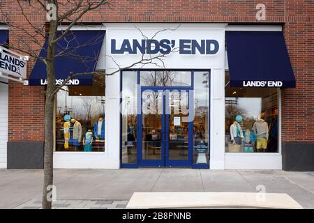 does lands end have retail stores