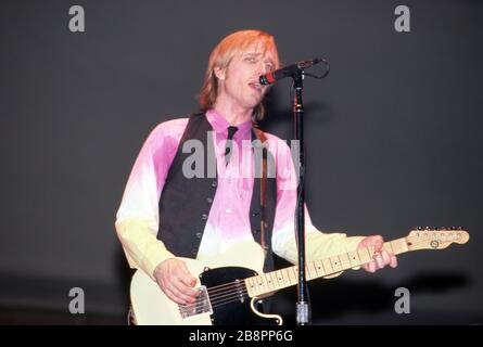 DETROIT, MI - MARCH 18: American singer-songwriter, multi-instrumentalist Tom Petty (1950-2017), lead singer of Tom Petty and the Heartbreakers, performs on stage during the 1983 Long After Dark Tour on March 18, 1983 at the Cobo Arena in Detroit, Michigan. Credit: Ross Marino Archive / MediaPunch Stock Photo