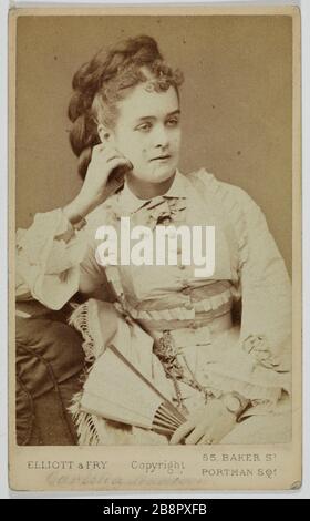 Portrait of Addison, Carlotta (Italian actress) Elliott & Fry. Portrait de Carlotta Addison, actrice italienne. Carte de visite (recto). Tirage sur papier albuminé. 1870-1890. Paris, musée Carnavalet. Stock Photo