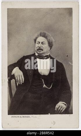 Portrait of Alexandre Dumas (father) (1803-1870) (novelist) Portrait d'Alexandre Dumas (Père) (1803-1870), (romancier). Carte de visite (recto). Photographie de Duroni & Murer. Tirage sur papier albuminé. Avant 1870. Paris, musée Carnavalet. Stock Photo