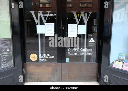 Hereford, Herefordshire, UK - Monday 23rd March 2020 - The Waterstones bookshop in Hereford has shut this morning, one of the booksellers 280 branches across the UK - a sign on the door reads 'Unfortunately we will not be opening today' - the stores have closed to protect staff and customers during the Coronavirus Covid-19 crisis. Photo Steven May / Alamy Live News Stock Photo