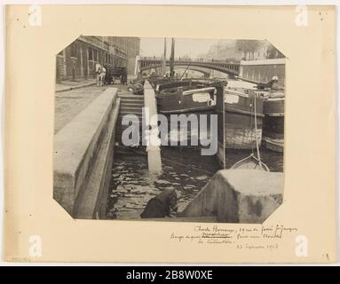 Pont du double hi-res stock photography and images - Alamy