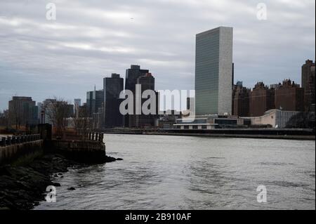 The UN building and Manhattan's East Side as seen from Roosevelt Island, NY. Stock Photo