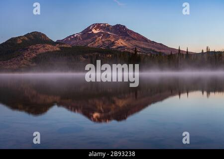 Mountains in Oregon at Sparks Lake