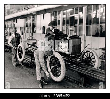 FORD ASSEMBLY LINE at the Highland Park factory, Michigan, in 1913 ...