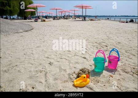 beach toys toronto