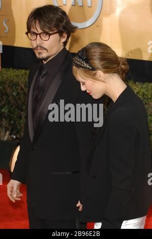 Johnny Depp, Vanessa Paradis,  2-05-05 11th Annual Screen Actors Guild Awards - Arrivals, Photo by: SBM / PictureLux - File Reference # 33984-11389SBMPLX Stock Photo