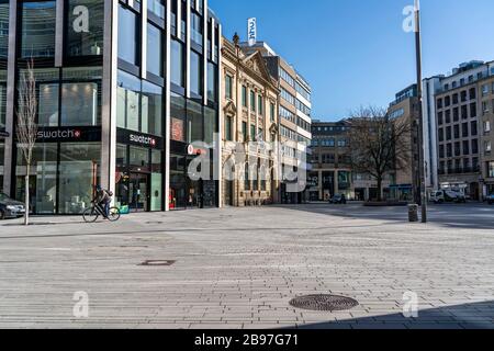 Empty city centre, shopping street, Schadowplatz, effects of the coronavirus pandemic in Germany, DŸsseldorf Stock Photo