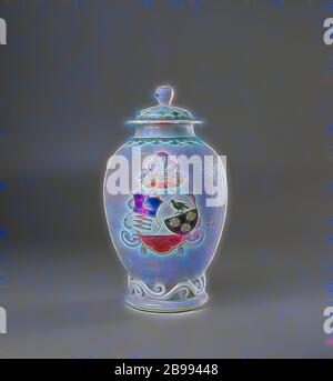 Ovoid tea caddy with the arms of the Van Schoonhoven and Geraerds family, Porcelain tea canister with egg shaped body, painted on the glaze in blue, red, black and gold. The lid with floral scrolls and a spearhead border. Glaze partially off the lid knob. Weapon porcelain with enamel colors., anonymous, China, c. 1739, Qing-dynasty (1644-1912) / Qianlong-period (1736-1795), porcelain (material), glaze, gold (metal), vitrification, h 2.8 cm × d 4.4 cm, Reimagined by Gibon, design of warm cheerful glowing of brightness and light rays radiance. Classic art reinvented with a modern twist. Photogra Stock Photo