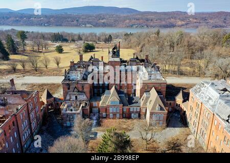 The Hudson River State Hospital, is a former New York state psychiatric hospital which operated from 1873 until its closure in the early 2000s. Stock Photo