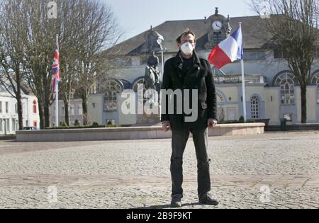 23 March 2020. Montreuil Sur Mer, Pas de Calais, France.  Coronavirus - COVID-19 in Northern France.  Wearing a face mask to help protect himself from Stock Photo