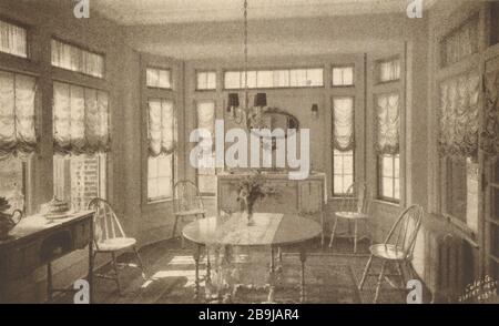 Residence, John W. McDonald, Deal, New Jersey. Breakfast-room. K. MacM. Towner, Architect (1922) Stock Photo