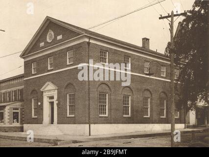 First National Bank, Aberdeen, Maryland. The building. Henry P. Hopkins, Architect. L.H. Fowler, Associate Architect (1922) Stock Photo