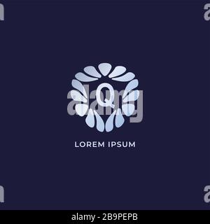 Letter Q Alphabetic logo design template. Luxury decorative alphabet logo isolated on navy blue background. Silver metalic jewelry logo concept Stock Vector