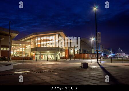 Night image of Floral Pavilion Theatre, New Brighton, Wallasey Stock Photo