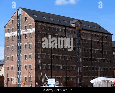 Gloucester, United Kingdom - September 08 2019:  The Victorian Albert Warehouse On Gloucester Docks Stock Photo